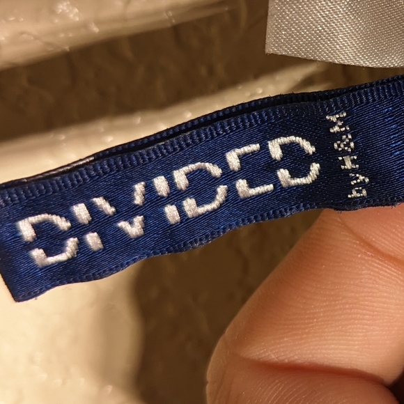 Divided Periwinkle Purple Sweater with V Neck - Picture 4 of 5